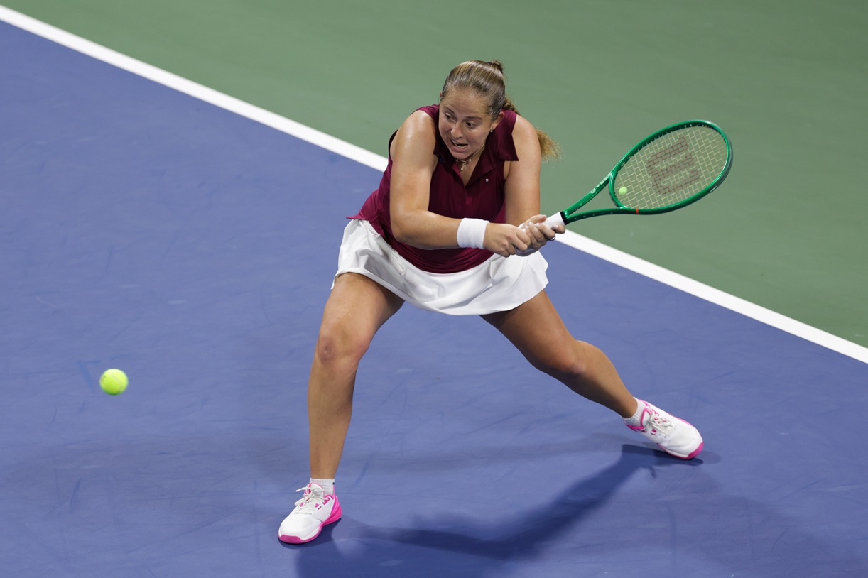Bolesna porażka Ostapenko. Festiwal błędów w Seulu