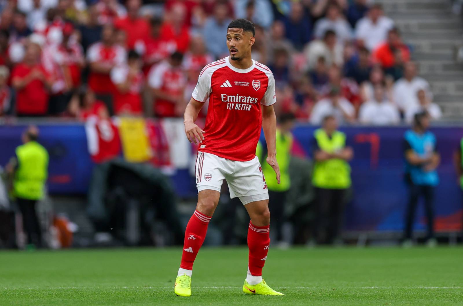 Arsenal jeszcze poczeka. Wtedy filar zespołu może wrócić