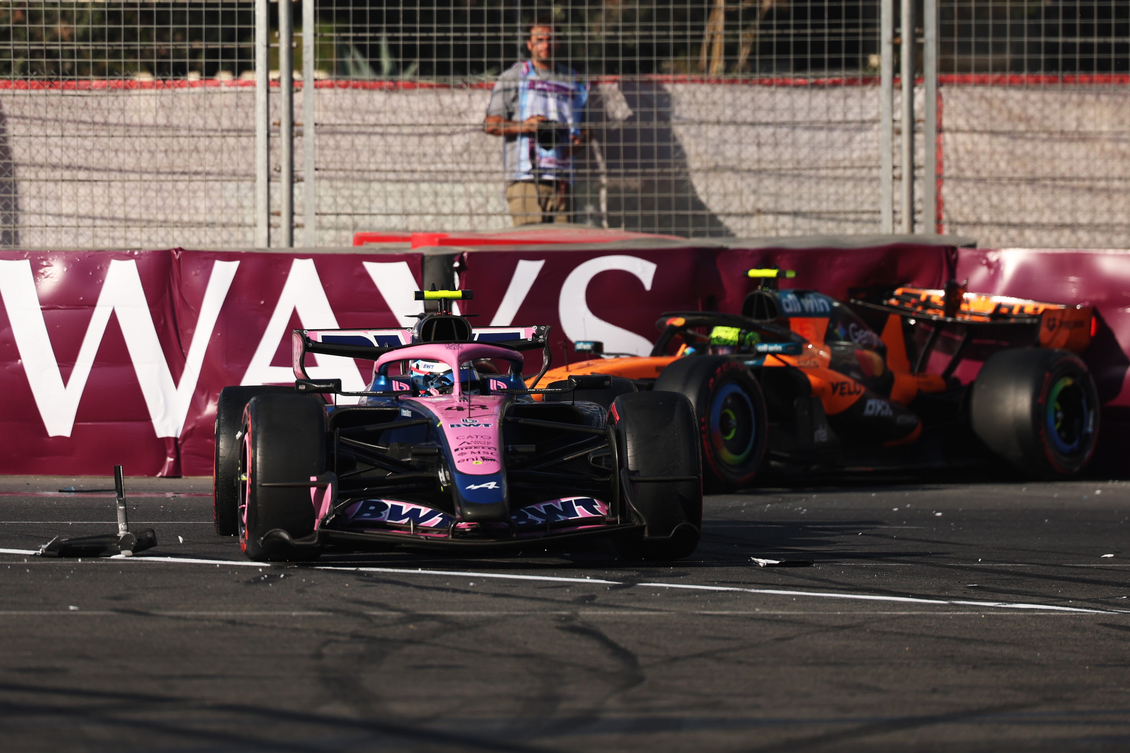 Mistrz świata wściekł się po wyścigu F1. "Powinien dostać zakaz startu"