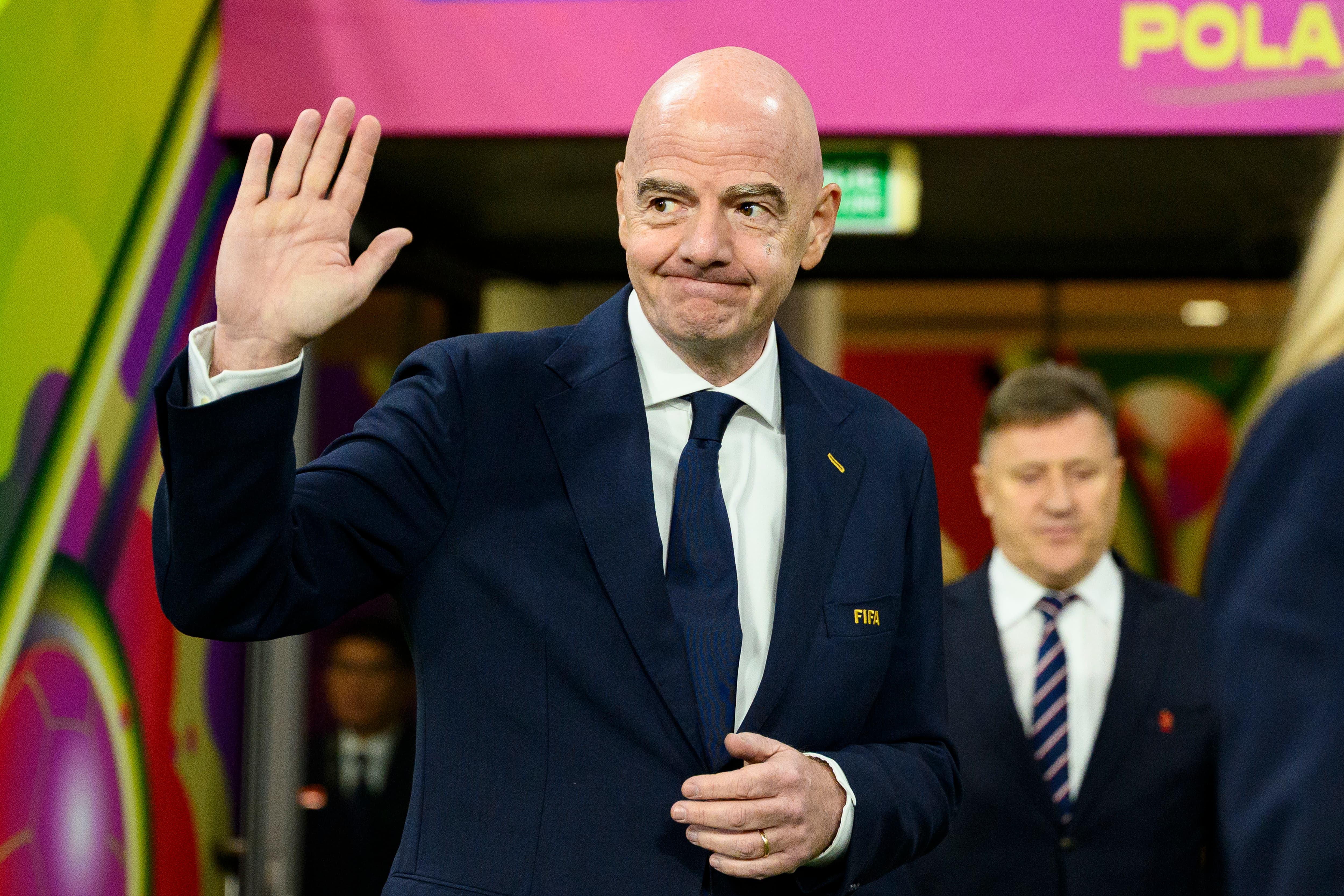 Afera wokół Manchesteru City. Infantino zamieszany?