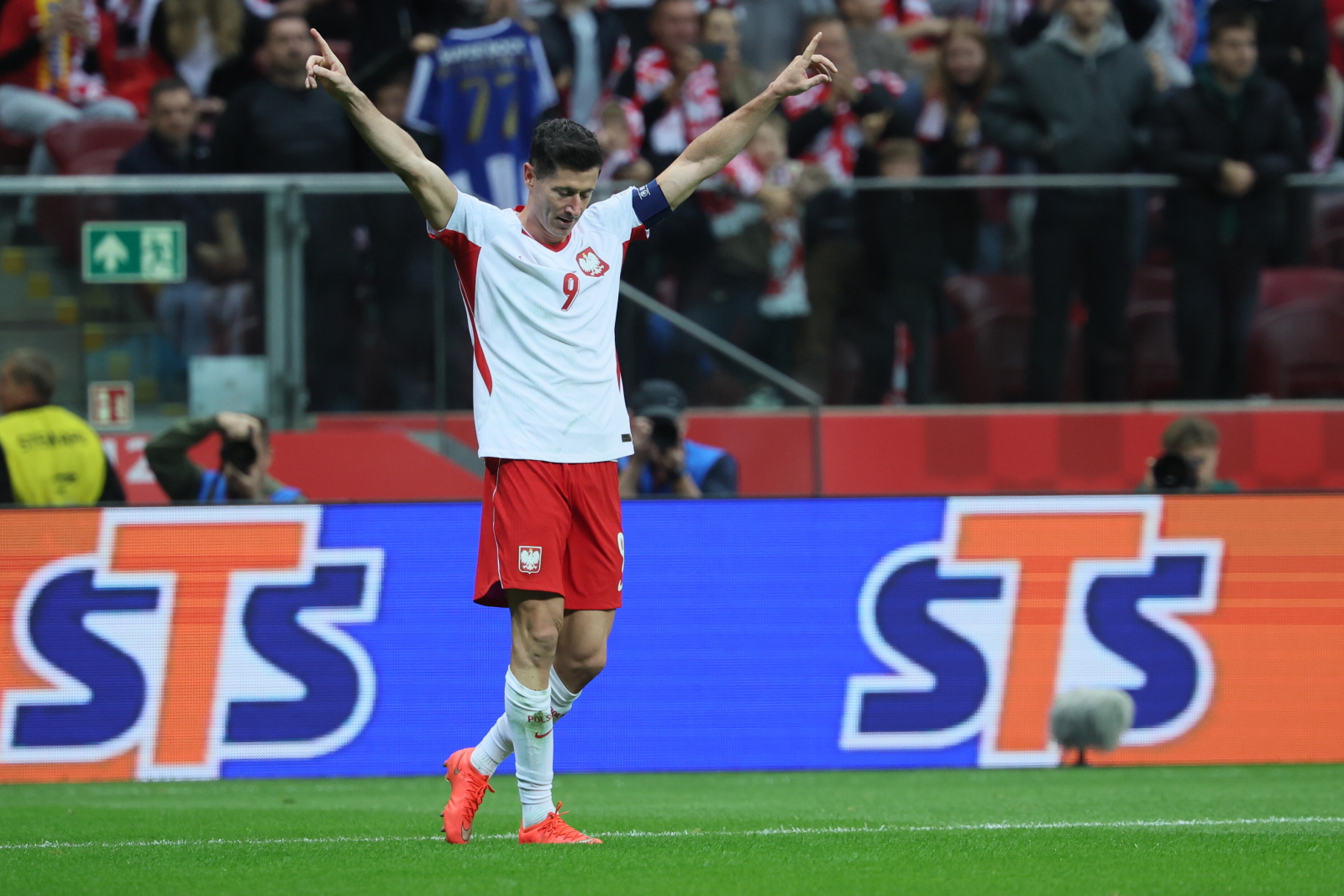 Kapitan zabrał głos po hat-tricku. "Lewandowski przez cały czas jest potrzebny"