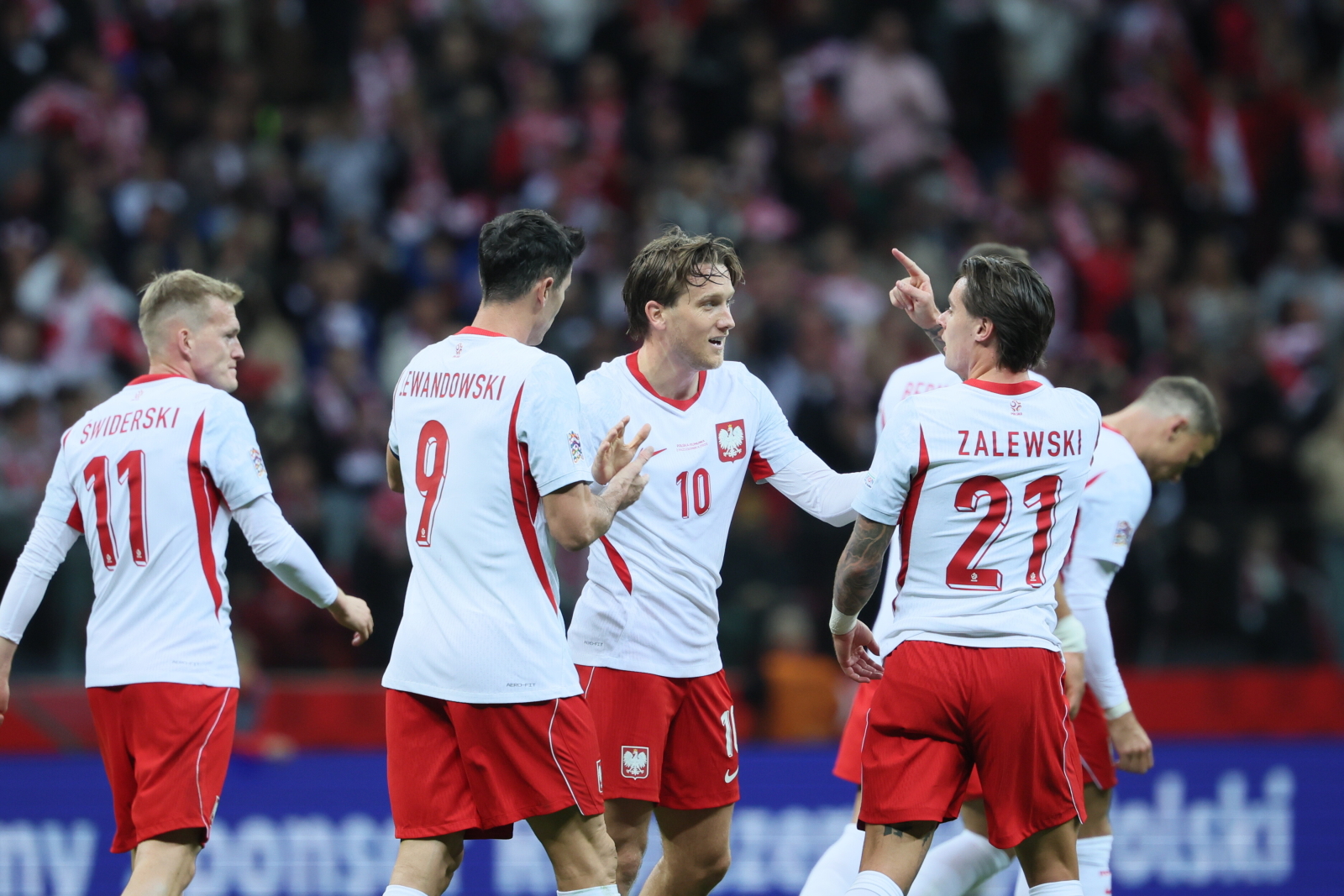 Rumun podał do... Zielińskiego. Kuriozalny gol dla Polski [WIDEO]