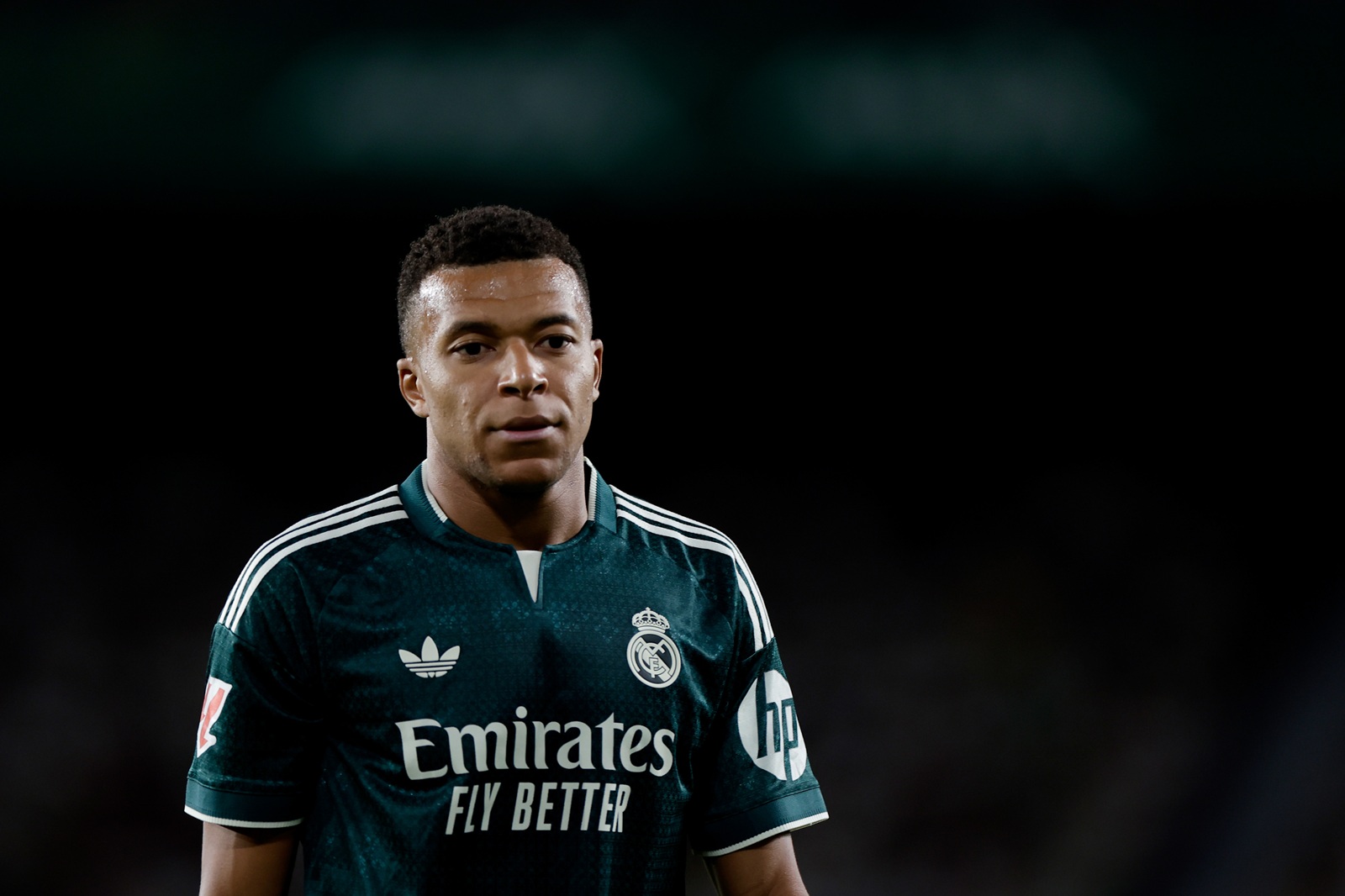 Mbappe zerwie kontrakt z Realem? Konsekwencje mogą być bardzo poważne