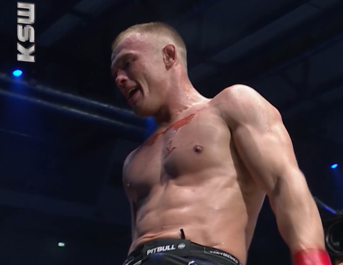 Kapitalne poddanie w walce wieczoru XTB KSW 122. Witalij Jakimienko obronił pas