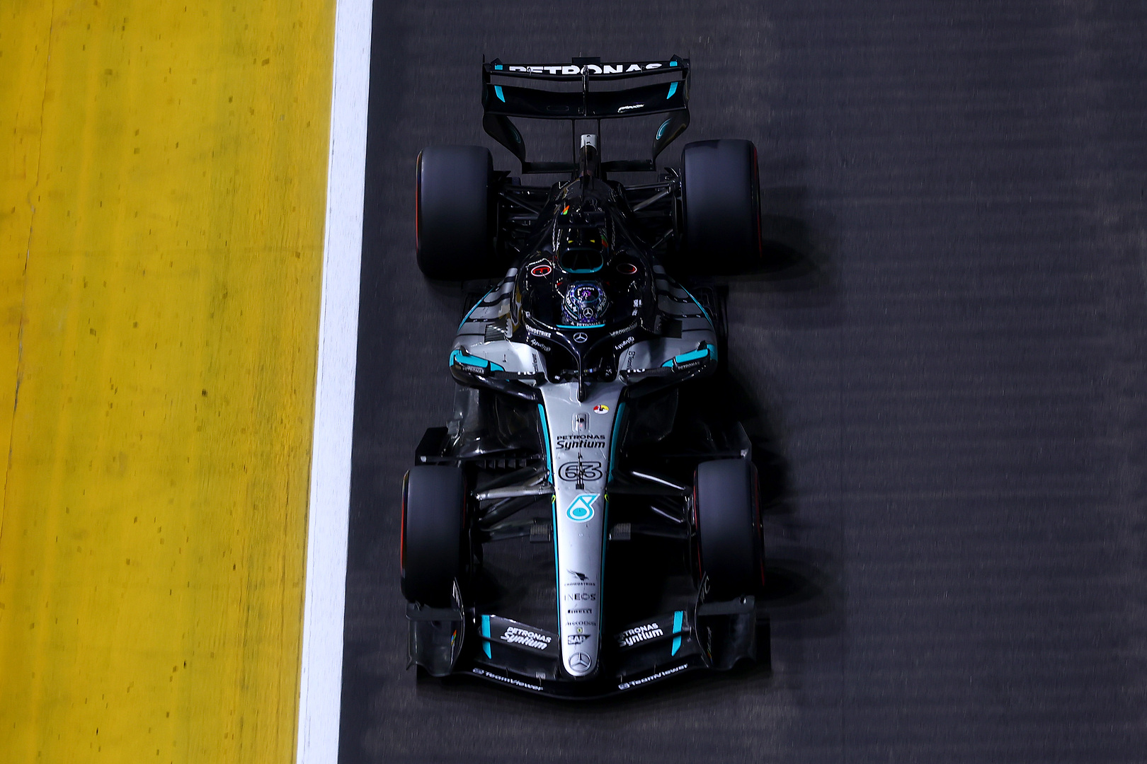 Szykuje się kolejna kara dla kierowcy Mercedesa. Może stracić drugie miejsce w F1